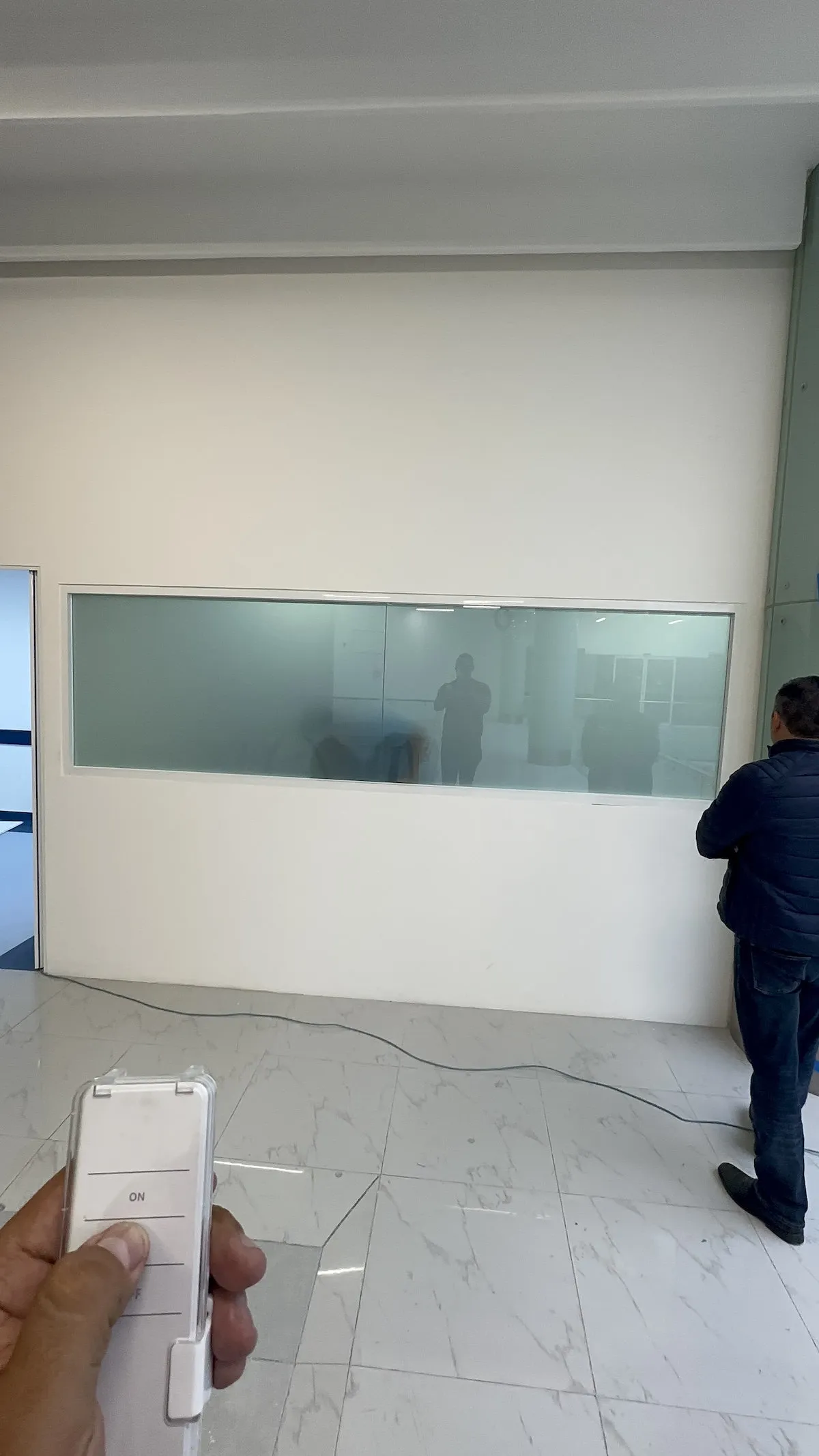 Proyecto Smart Film Mexico | Proyecto Amerimed Cdmx Smart Film Pdlc Mica Inteligente Cdmx - Instalación de Smart Film (PDLC) por Comercializadora Garfuza